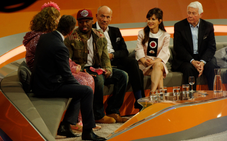 Celebrity Wheel of Fortune Ryan Seacrest Set to Host New Season 6