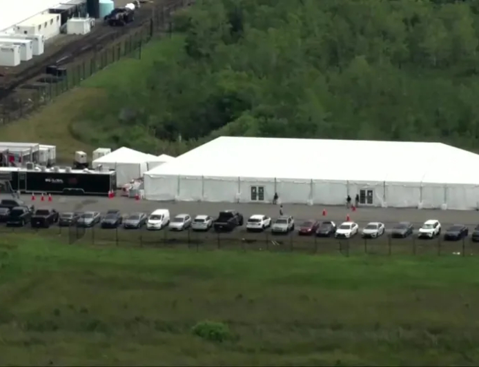 Deportation Flights Begin at Florida’s 'Alligator Alcatraz'